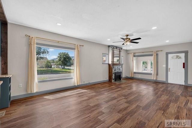 1004 N Grant Avenue, Pocatello, ID 83204