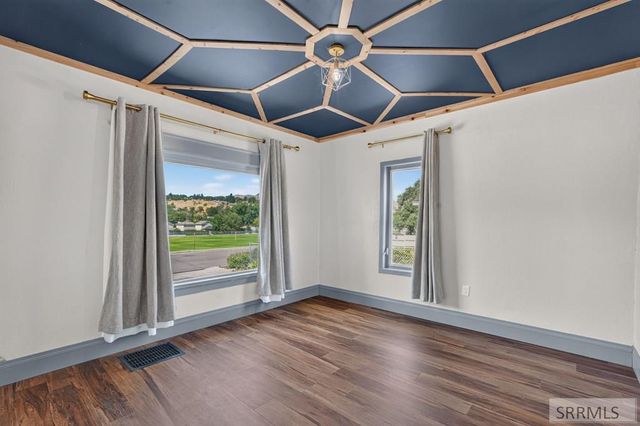 1004 N Grant Avenue, Pocatello, ID 83204