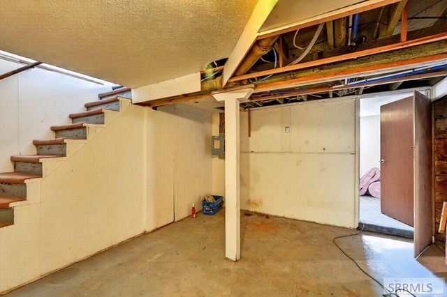 1004 N Grant Avenue, Pocatello, ID 83204
