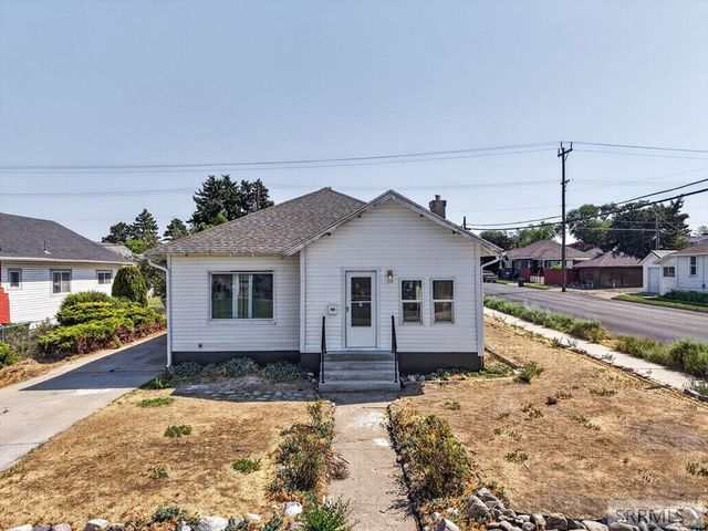 1004 N Grant Avenue, Pocatello, ID 83204