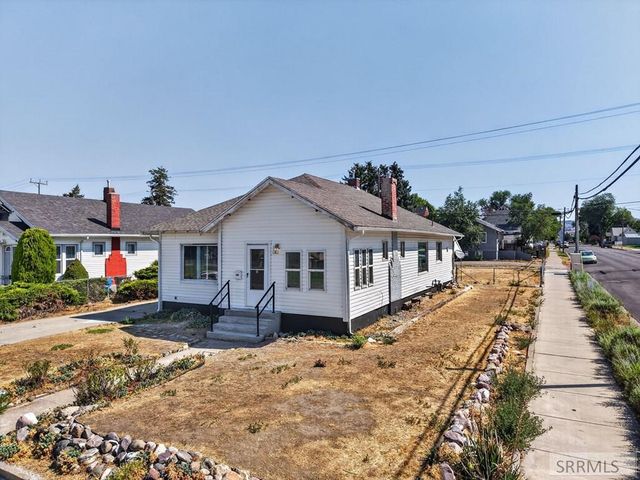 1004 N Grant Avenue, Pocatello, ID 83204