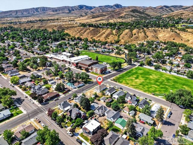 1004 N Grant Avenue, Pocatello, ID 83204