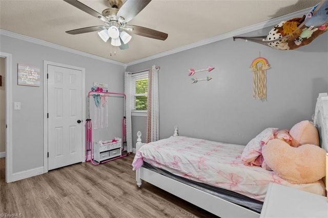 7317 Farmbrook Place, Thomasville, NC 27360