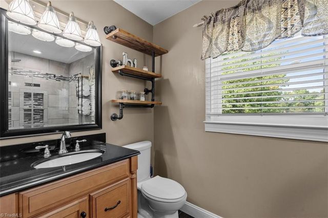7317 Farmbrook Place, Thomasville, NC 27360