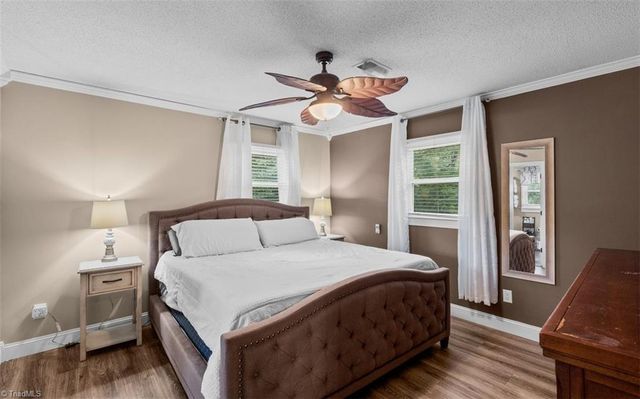 7317 Farmbrook Place, Thomasville, NC 27360