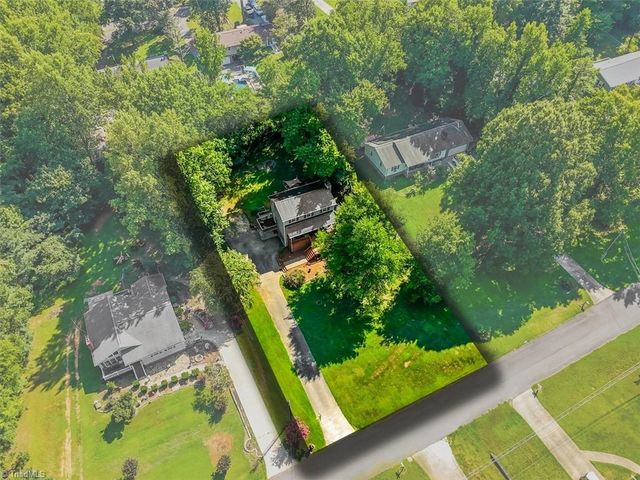7317 Farmbrook Place, Thomasville, NC 27360