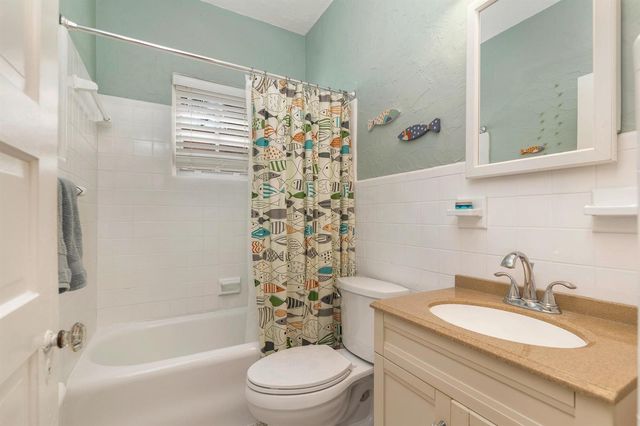 714 Sunset Road, West Palm Beach, FL 33401