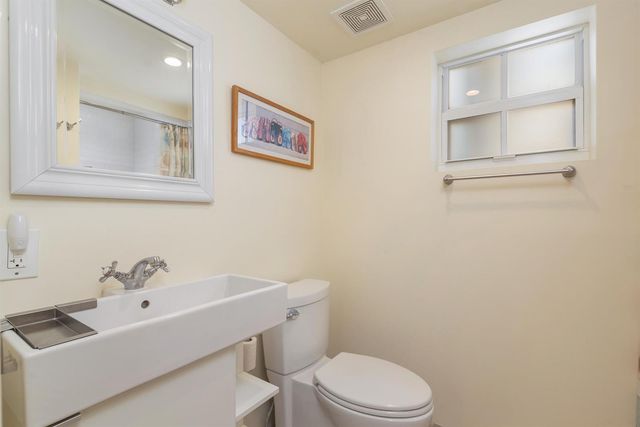 714 Sunset Road, West Palm Beach, FL 33401