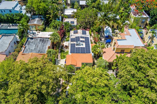 714 Sunset Road, West Palm Beach, FL 33401
