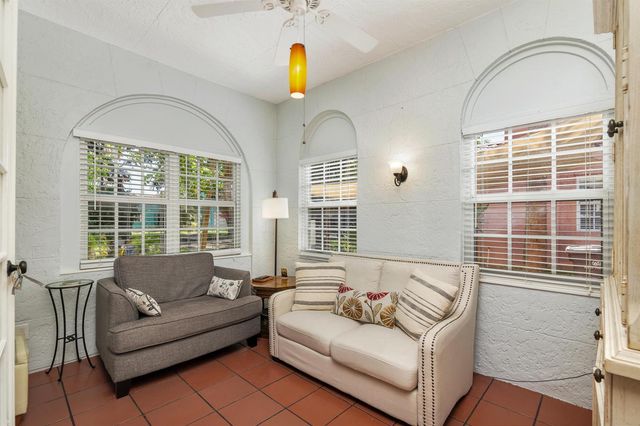 714 Sunset Road, West Palm Beach, FL 33401