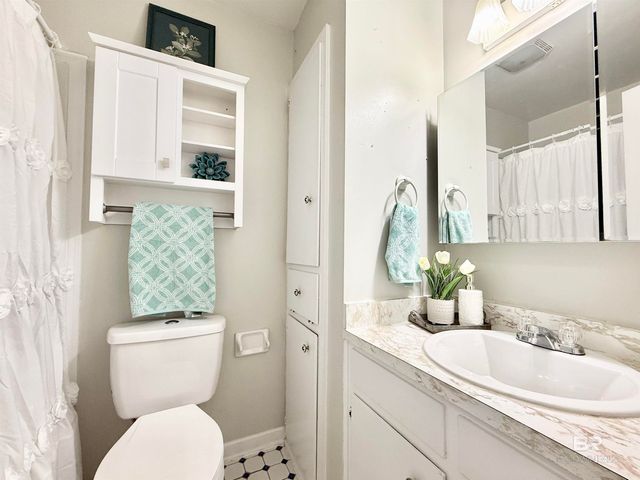 7251 Knollwood Road, Mobile, AL 36619