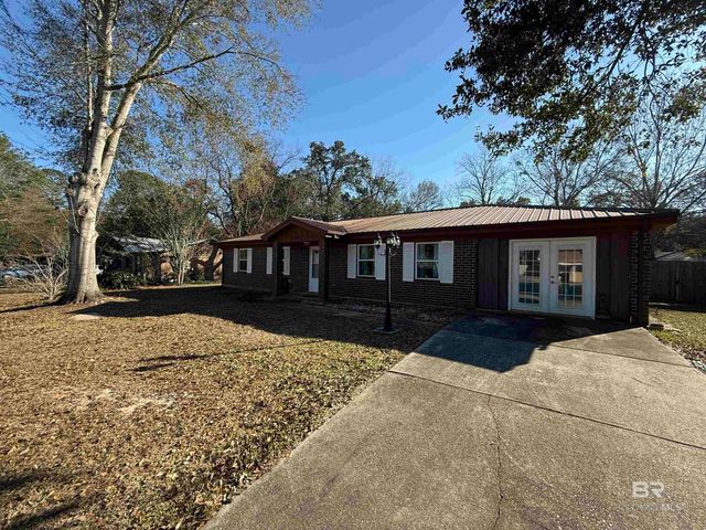 7251 Knollwood Road, Mobile, AL 36619
