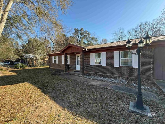 7251 Knollwood Road, Mobile, AL 36619