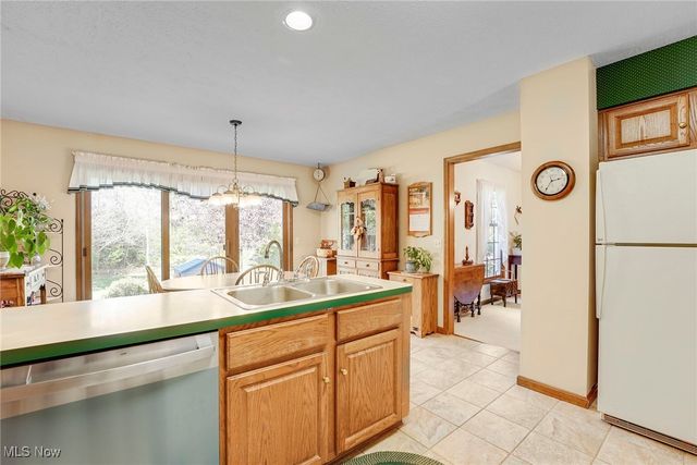 3123 Killingworth Lane, Twinsburg, OH 44087