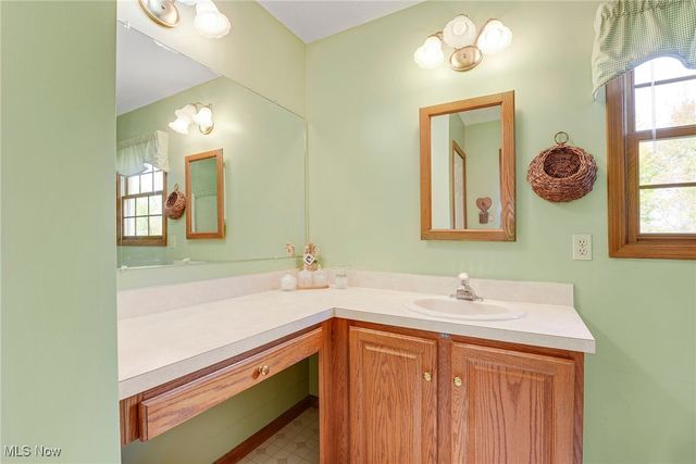 3123 Killingworth Lane, Twinsburg, OH 44087