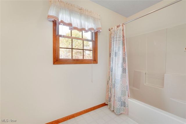 3123 Killingworth Lane, Twinsburg, OH 44087