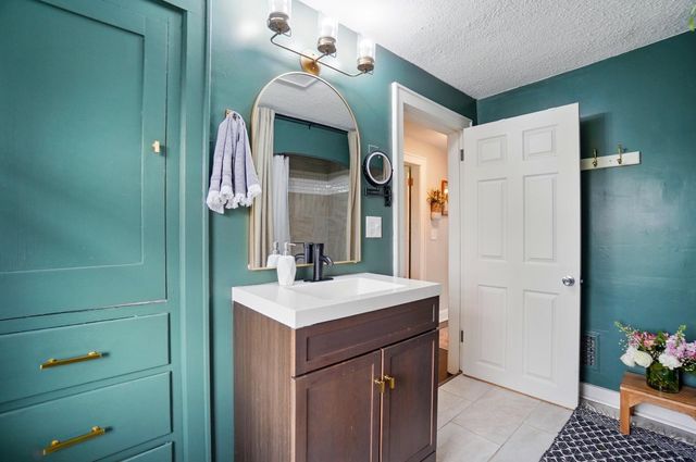 1199 Lockbourne Road, Columbus, OH 43206