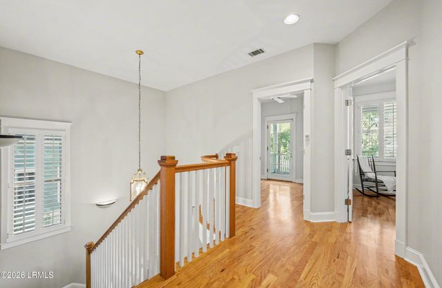 9 Newpoint Road, Beaufort, SC 29907