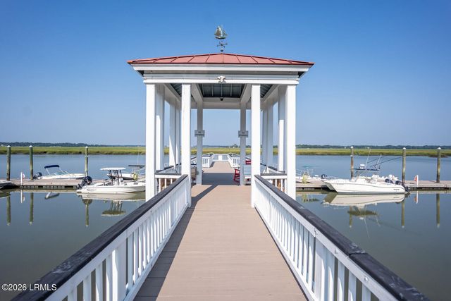 9 Newpoint Road, Beaufort, SC 29907