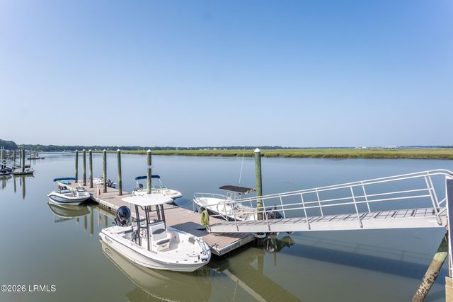 9 Newpoint Road, Beaufort, SC 29907