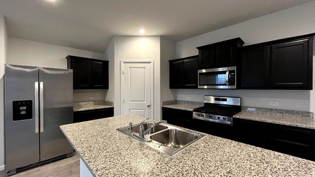 2321 Denmark Lane, Fort Worth, TX 76108