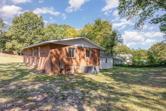 2400 Remington Road, Raleigh, NC 27610