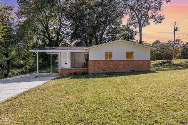 2400 Remington Road, Raleigh, NC 27610