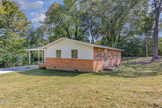 2400 Remington Road, Raleigh, NC 27610