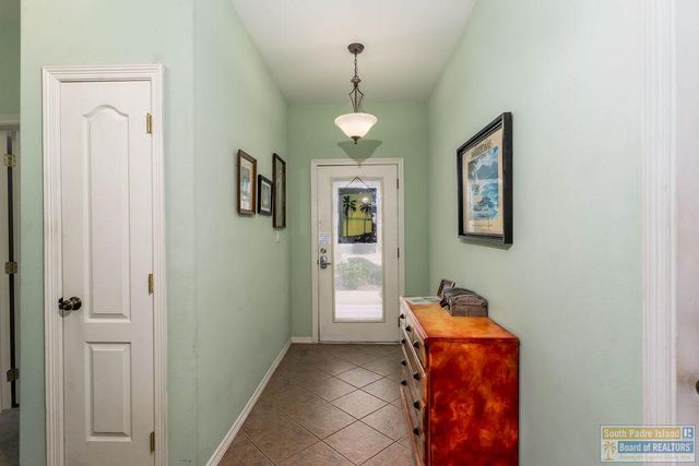 18 Torrey Pines Dr., Laguna Vista, TX 78578