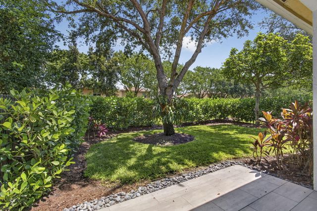 7559 Spatterdock Drive, Boynton Beach, FL 33437