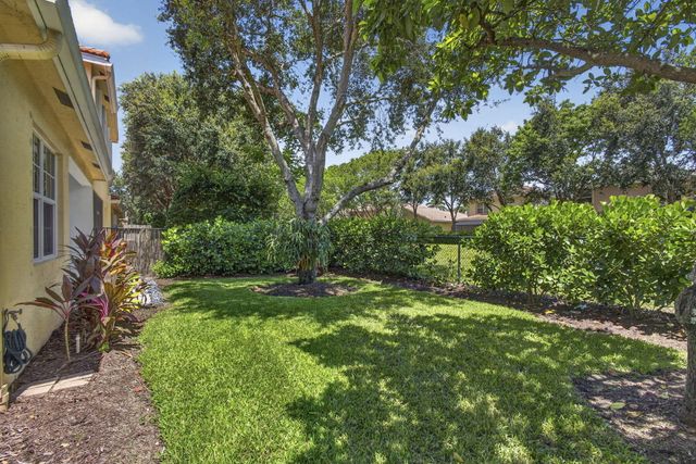 7559 Spatterdock Drive, Boynton Beach, FL 33437