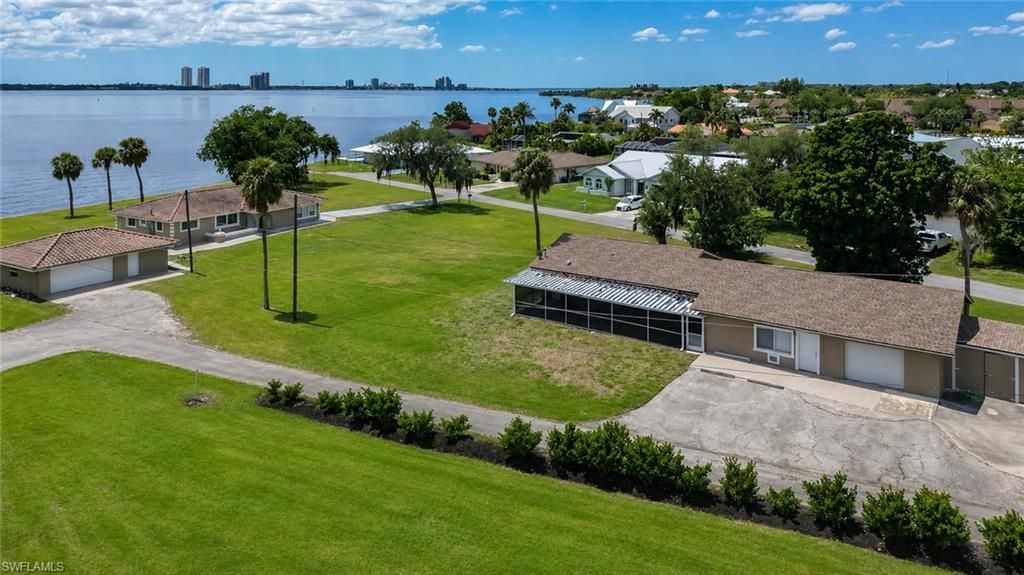 1818/1822 Stevenson RD, NORTH FORT MYERS, FL 33917 — photo 3