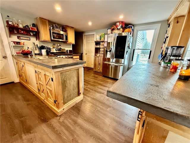 2914 Kenyon Road, Williamson, NY 14589