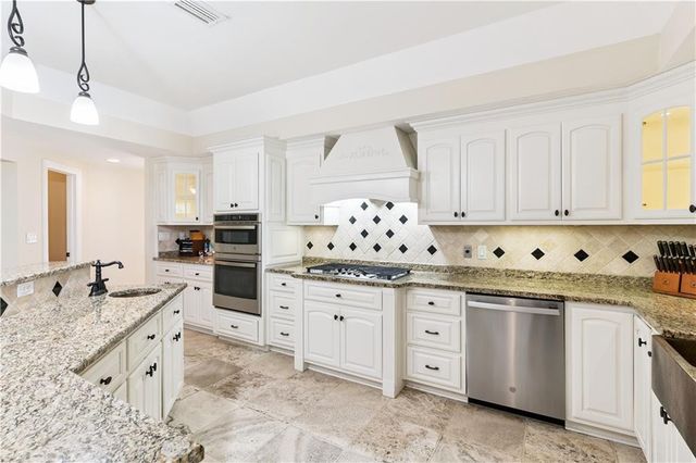 203 Sandpiper Road, Brunswick, GA 31523
