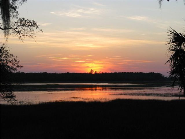 203 Sandpiper Road, Brunswick, GA 31523