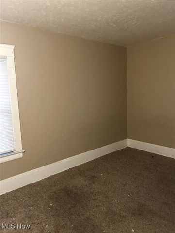 12404 Saywell Avenue 2, Cleveland, OH 44108