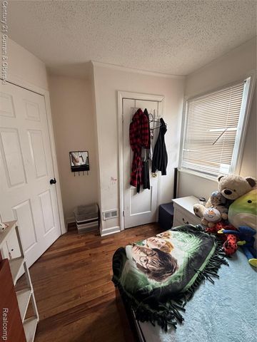 13272 Pullman Street, Southgate, MI 48195