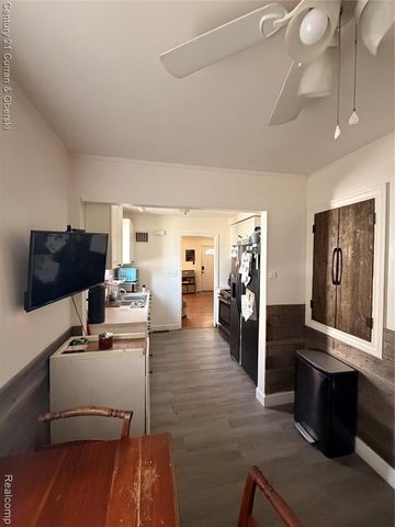 13272 Pullman Street, Southgate, MI 48195