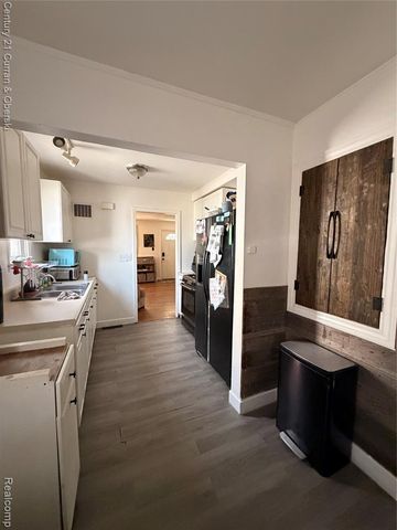 13272 Pullman Street, Southgate, MI 48195