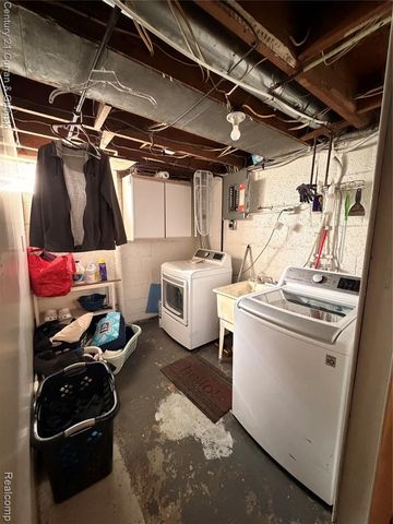 13272 Pullman Street, Southgate, MI 48195