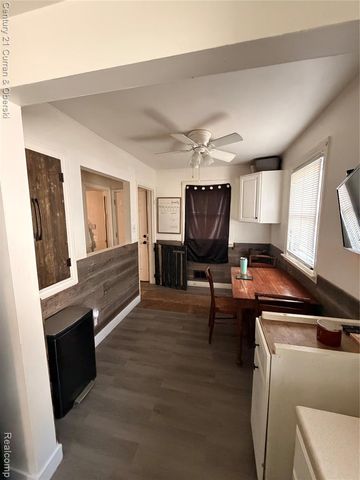 13272 Pullman Street, Southgate, MI 48195