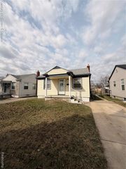 13272 Pullman Street, Southgate, MI 48195
