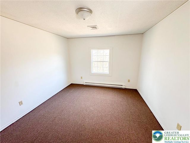 85 James Lane, Towamensing Twp, PA 18235