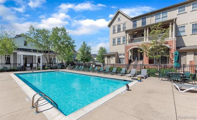 192 Raleigh Avenue, Auburn Hills, MI 48326