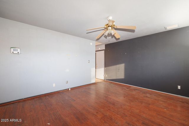 3714 W Echo Lane, Phoenix, AZ 85051