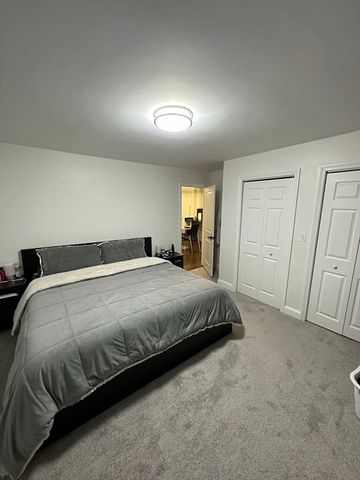 11 Barton St, Salem, MA 01970