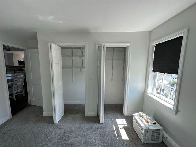 11 Barton St, Salem, MA 01970