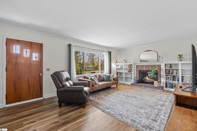 3507 Edwards Road, Taylors, SC 29687