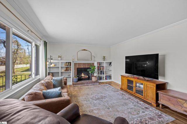 3507 Edwards Road, Taylors, SC 29687