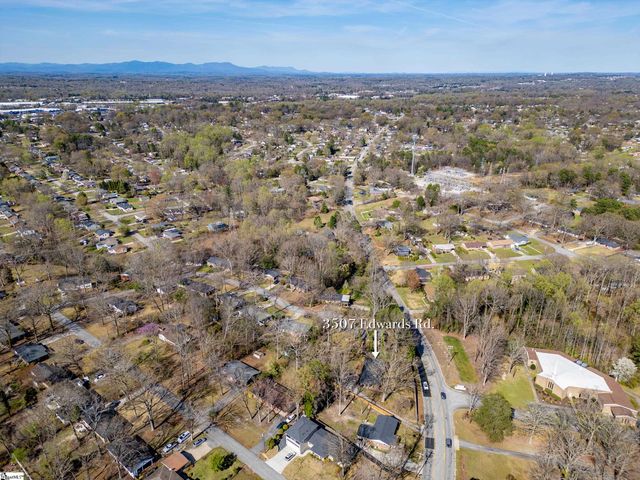 3507 Edwards Road, Taylors, SC 29687